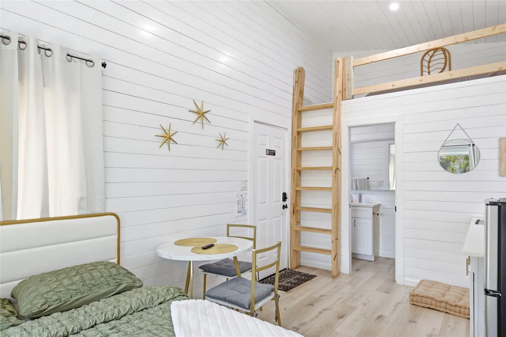 1902 Whitebead Trail Austin, TX 78734