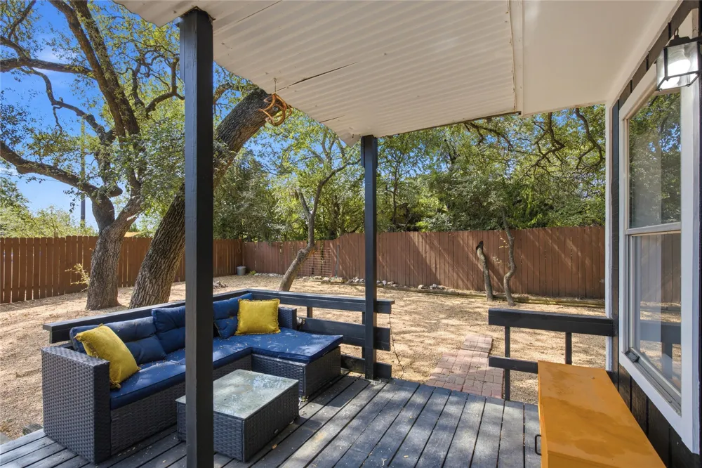 1902 Whitebead Trail Austin, TX 78734