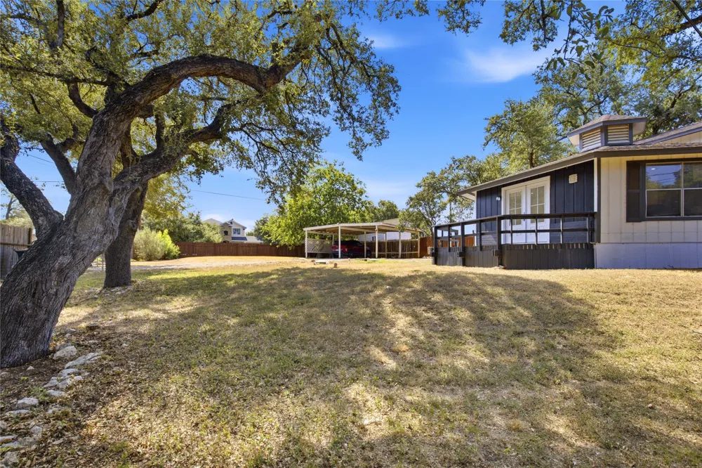 1902 Whitebead Trail Austin, TX 78734