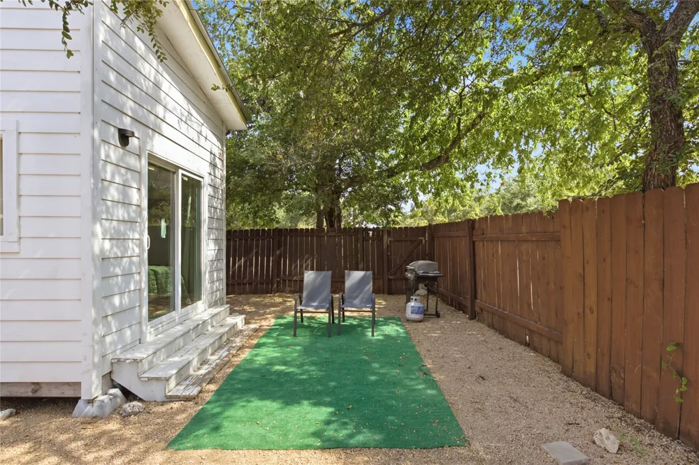 1902 Whitebead Trail Austin, TX 78734