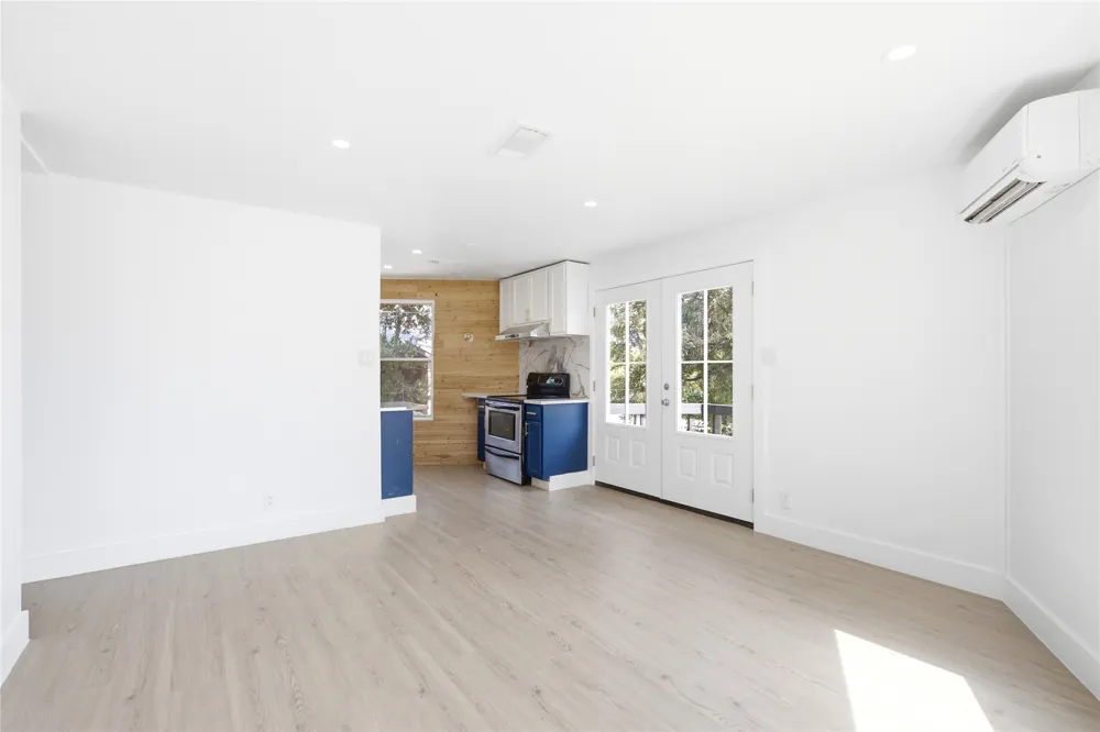 1902 Whitebead Trail Austin, TX 78734