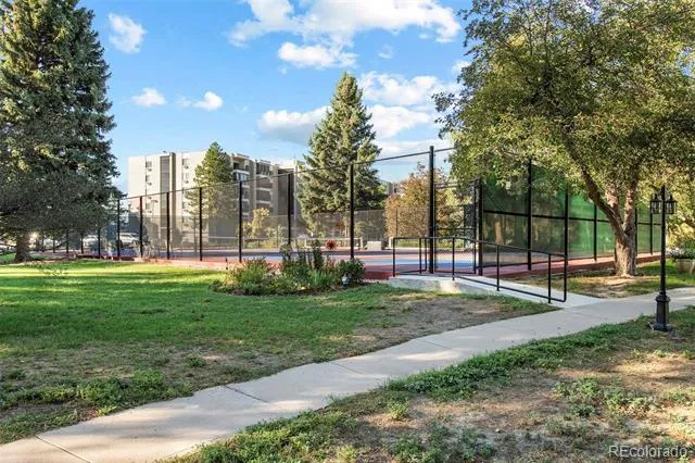 13850 E Marina Drive #211 Aurora, CO 80014