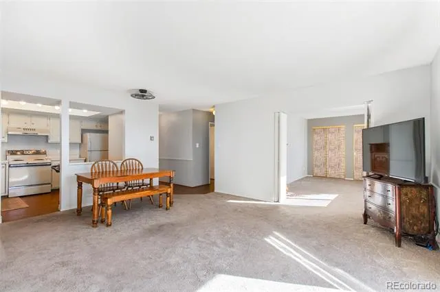 13850 E Marina Drive #211 Aurora, CO 80014