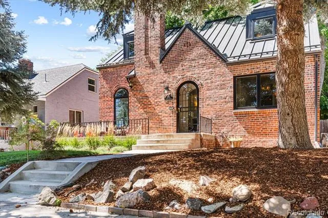 1533 Oneida Street Denver, CO 80220