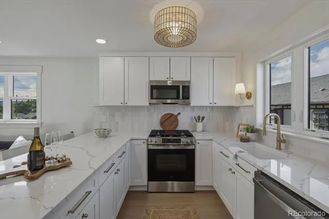 4352 S Bannock Street Englewood, CO 80110