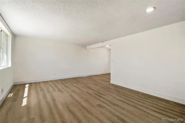 5661 E 77th Way Commerce City, CO 80022