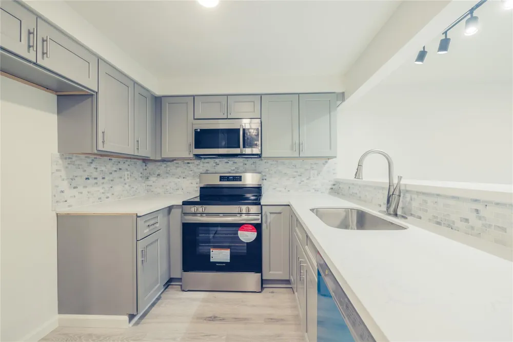 12553 Wellington Park Drive Houston, TX 77072