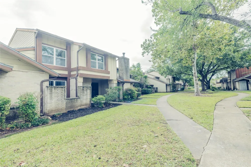 12553 Wellington Park Drive Houston, TX 77072