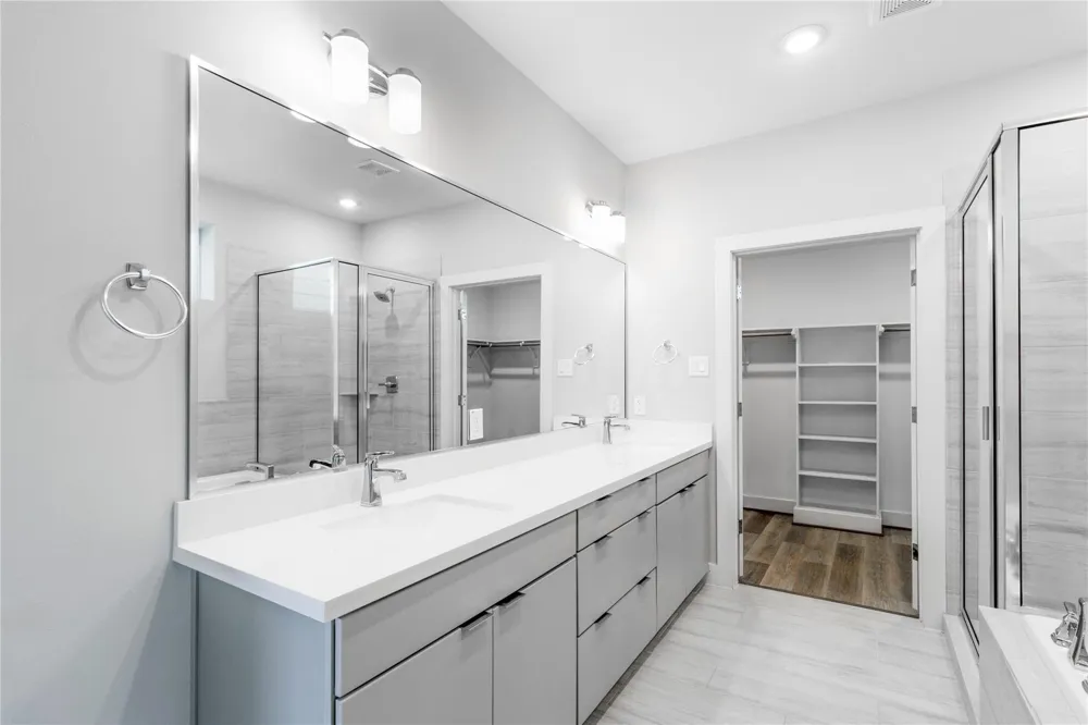 1250 Post Oak Road #C Houston, TX 77055