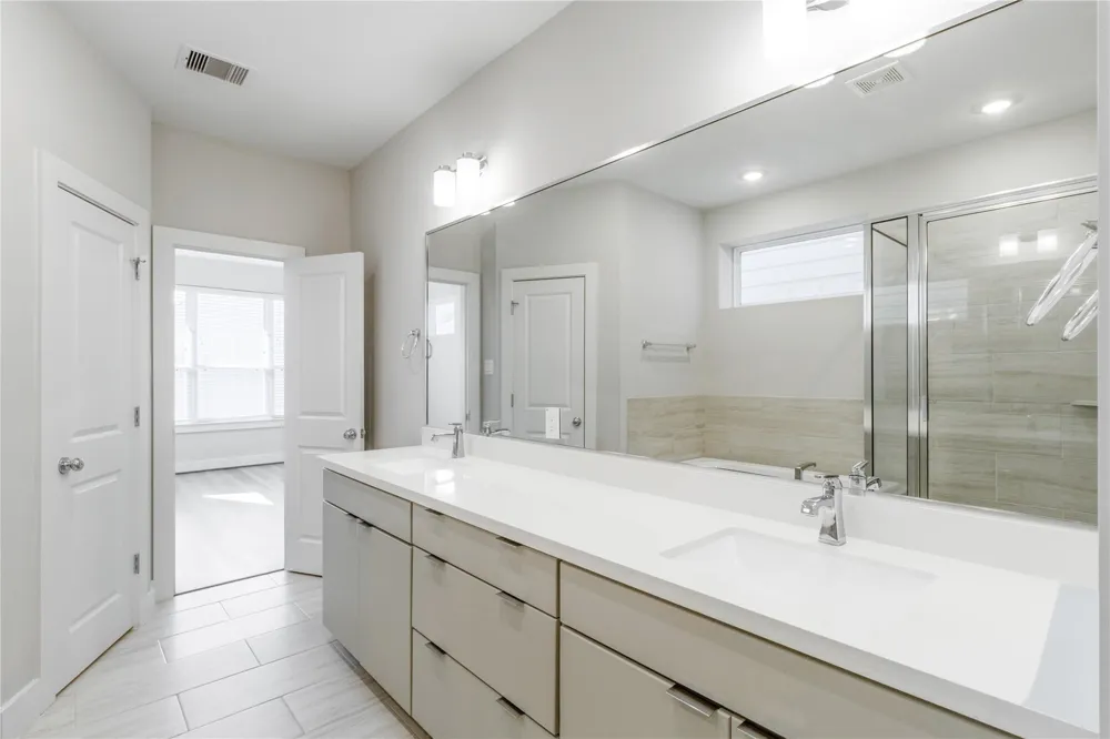 1250 Post Oak Road #C Houston, TX 77055