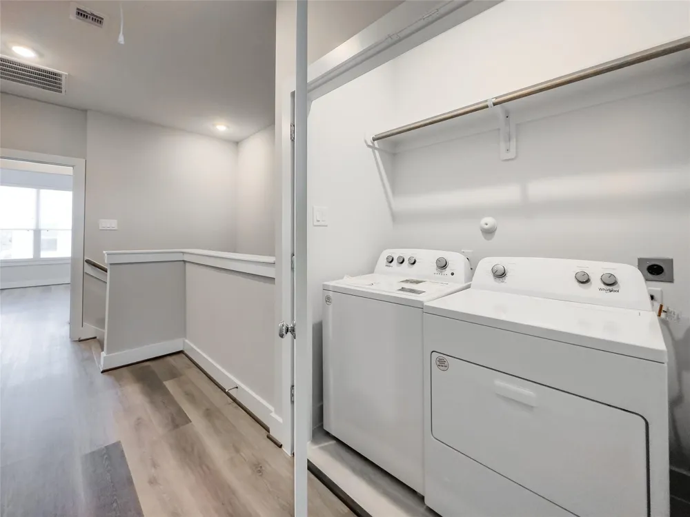 1250 Post Oak Road #C Houston, TX 77055
