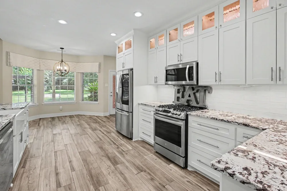 8911 Diamante Drive Magnolia, TX 77354