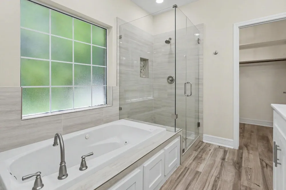 8911 Diamante Drive Magnolia, TX 77354