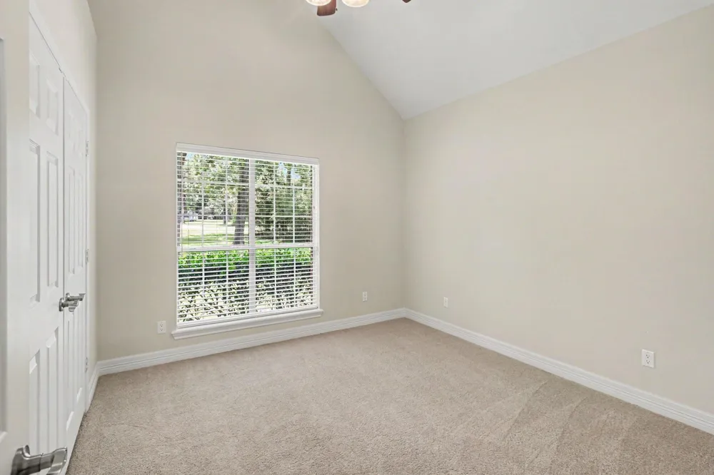 8911 Diamante Drive Magnolia, TX 77354