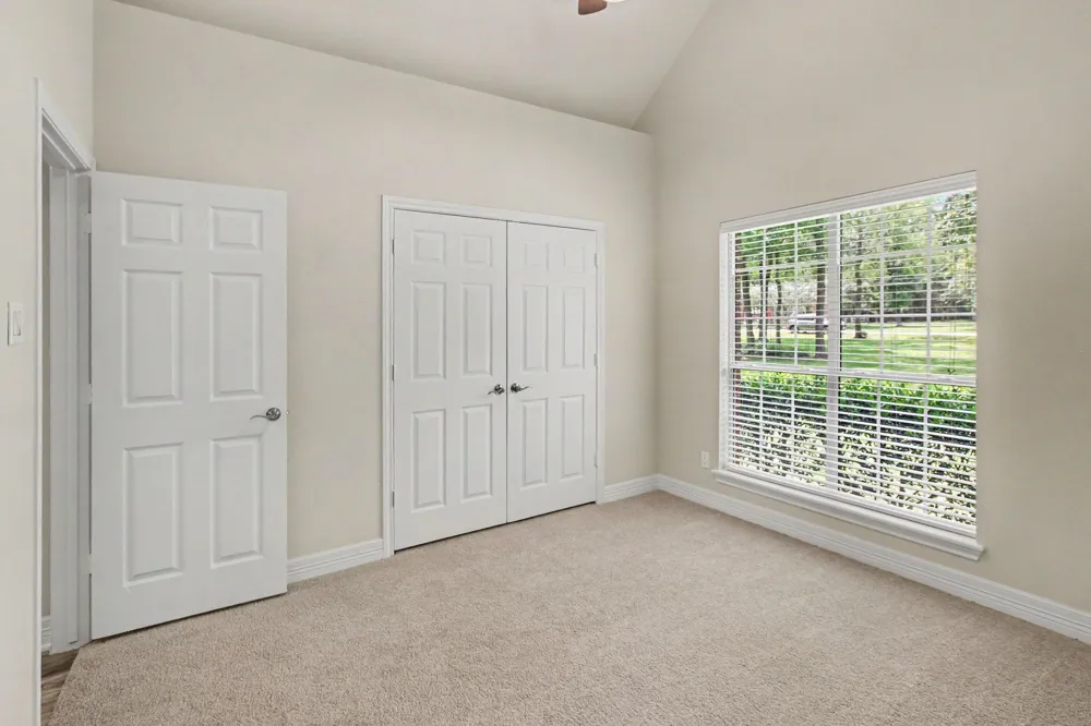 8911 Diamante Drive Magnolia, TX 77354
