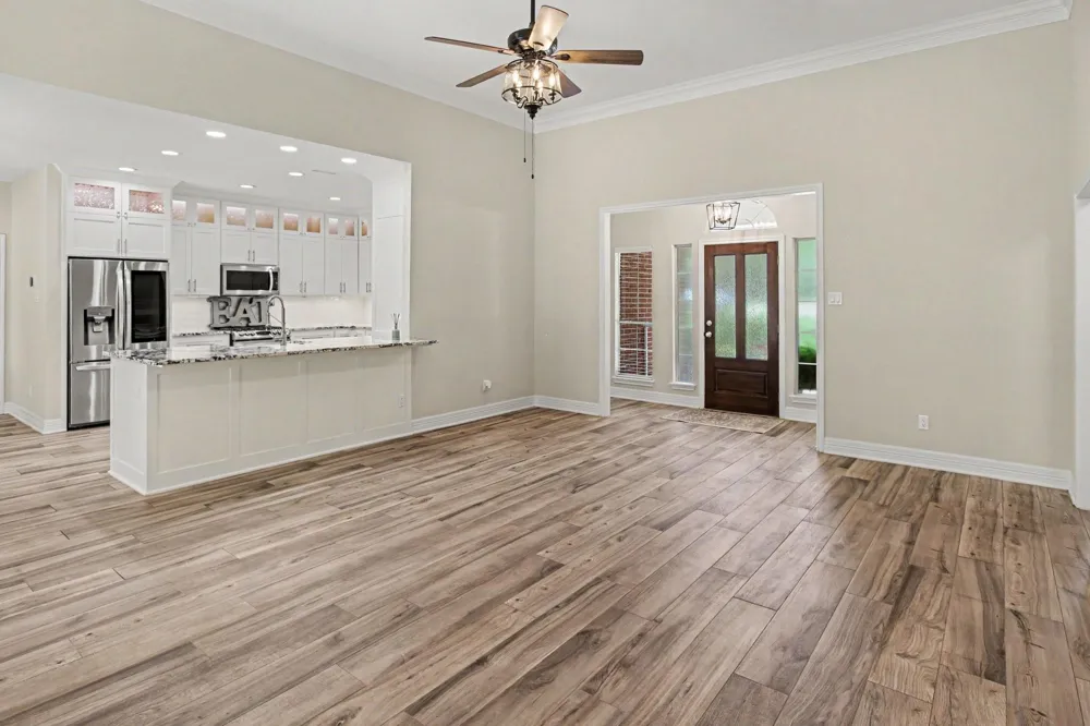 8911 Diamante Drive Magnolia, TX 77354