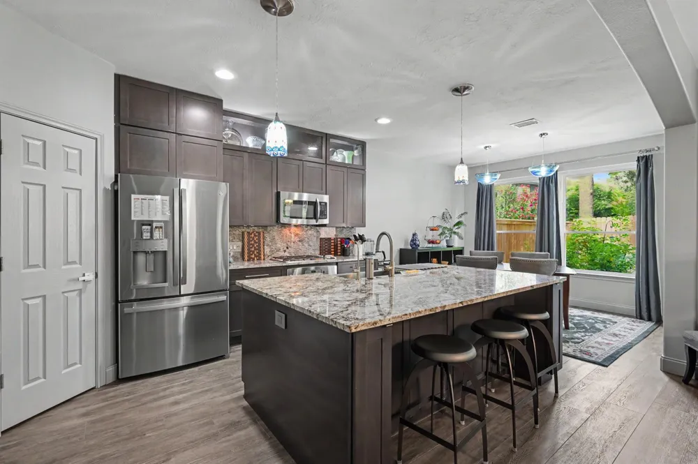 23 Stone Arrow Place The Woodlands, TX 77382