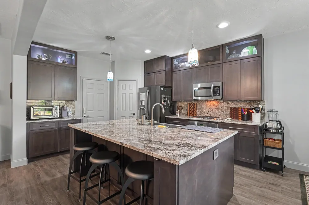 23 Stone Arrow Place The Woodlands, TX 77382