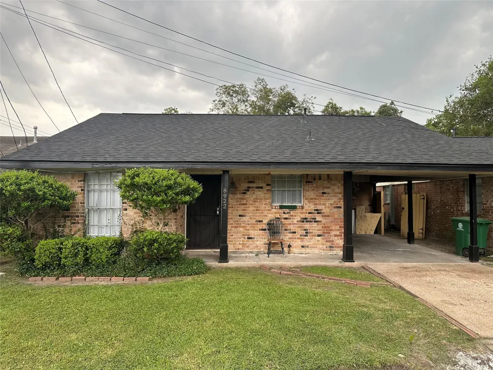 8922 Duane Street Houston, TX 77051