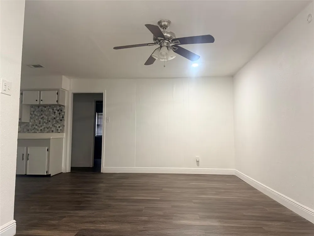 8922 Duane Street Houston, TX 77051