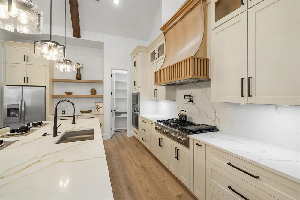 258 Pinerock Lane Montgomery, TX 77356
