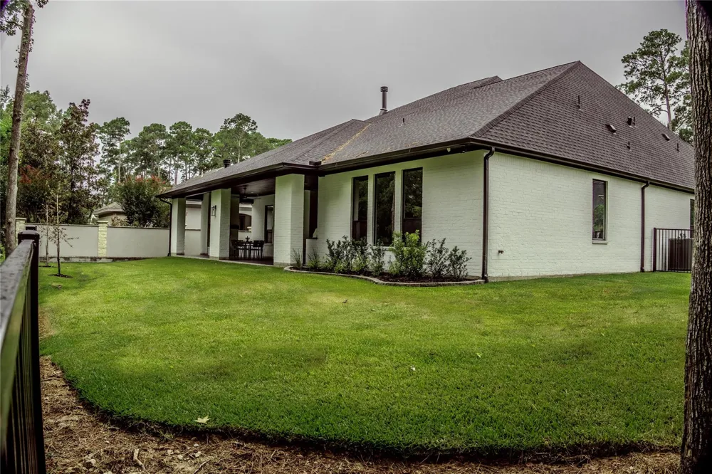 258 Pinerock Lane Montgomery, TX 77356