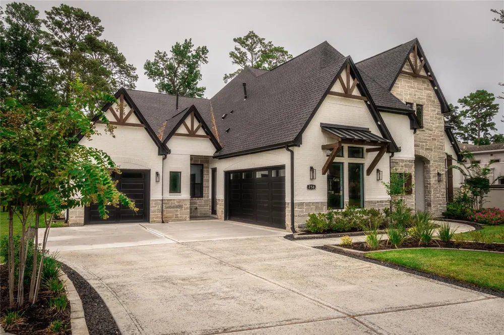 258 Pinerock Lane Montgomery, TX 77356