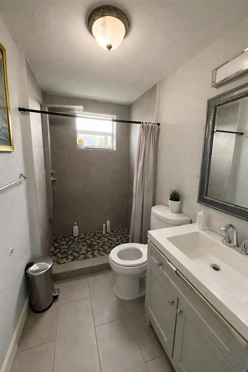 2686 Summit Boulevard West Palm Beach, FL 33406