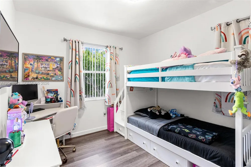 230 SE 29th Ave #21 Homestead, FL 33033