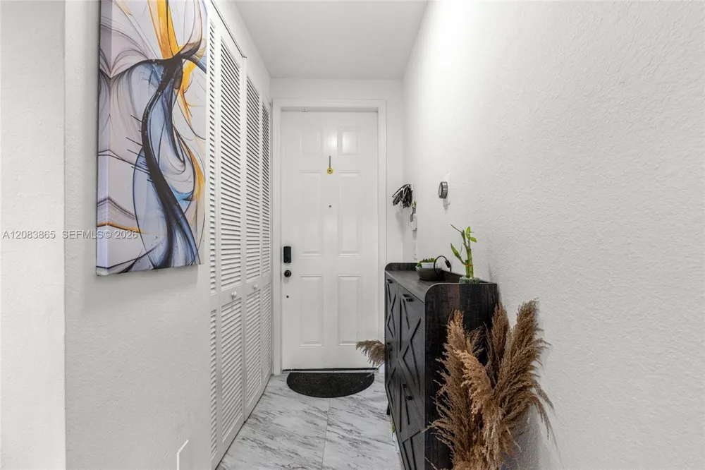 230 SE 29th Ave #21 Homestead, FL 33033