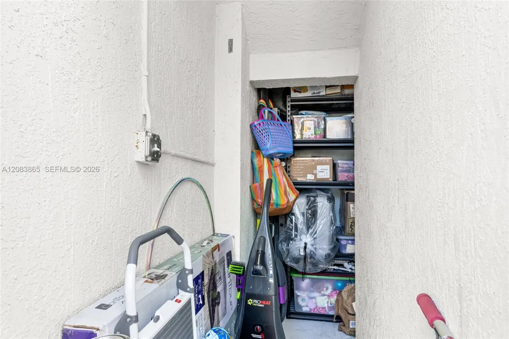 230 SE 29th Ave #21 Homestead, FL 33033