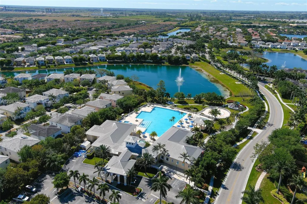 230 SE 29th Ave #21 Homestead, FL 33033