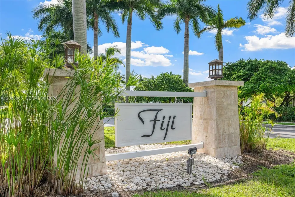 230 SE 29th Ave #21 Homestead, FL 33033