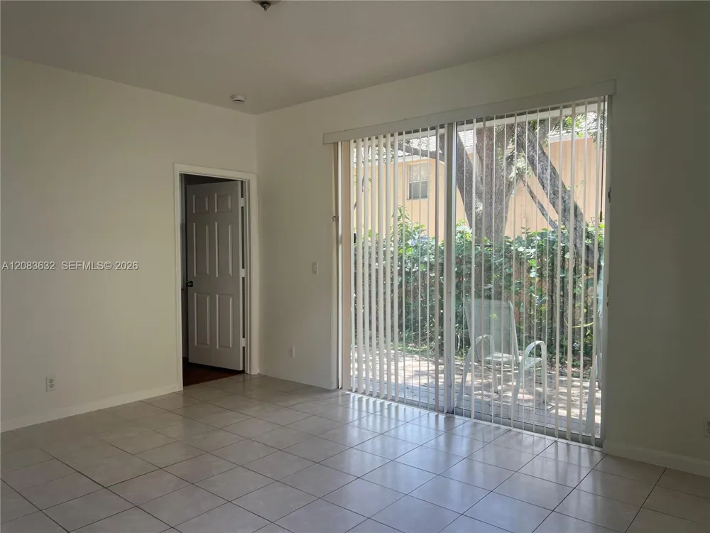 9040 NW 54th St #9040 Sunrise, FL 33351