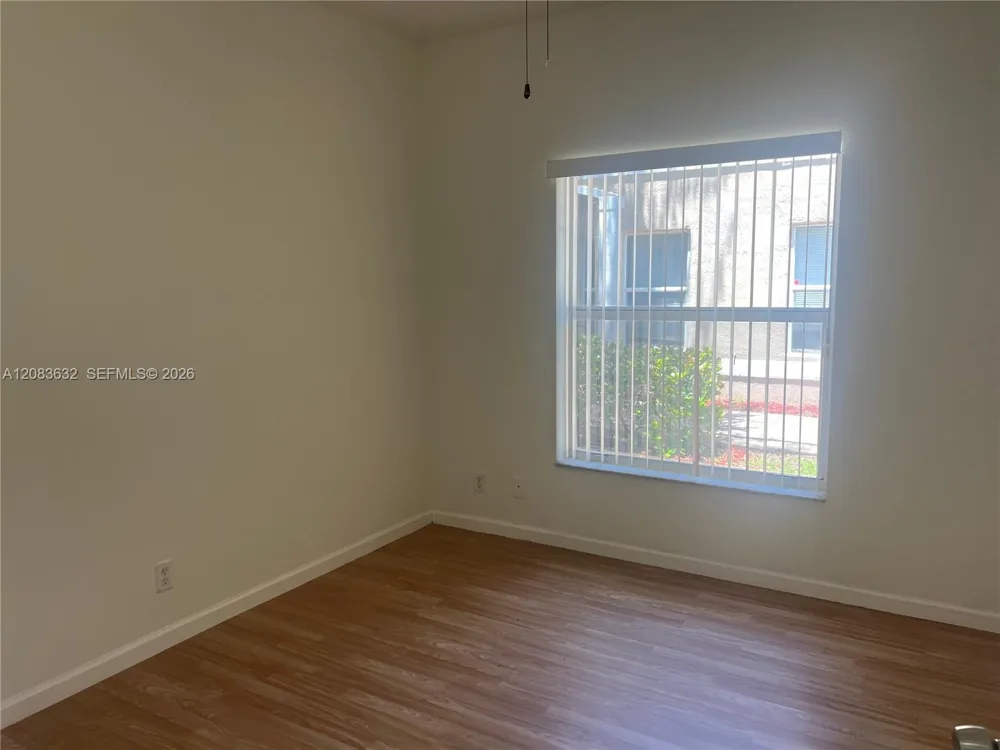 9040 NW 54th St #9040 Sunrise, FL 33351