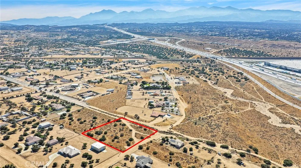 7879 Outpost Oak Hills, CA 92344