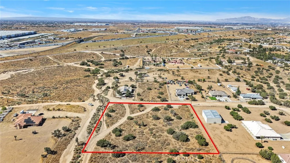 7879 Outpost Oak Hills, CA 92344
