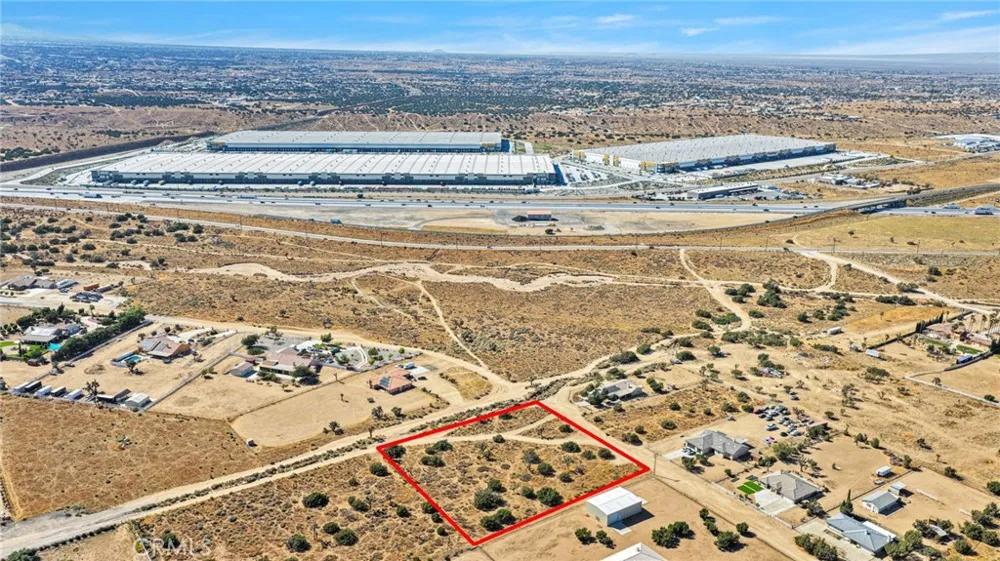 7879 Outpost Oak Hills, CA 92344