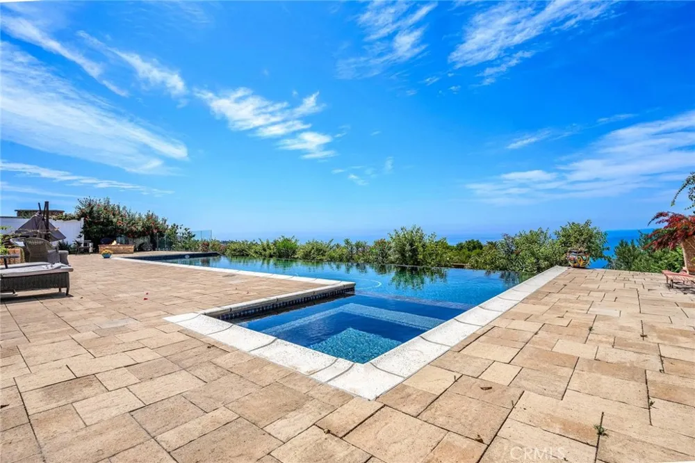 30327 Via Cambron Rancho Palos Verdes, CA 90275