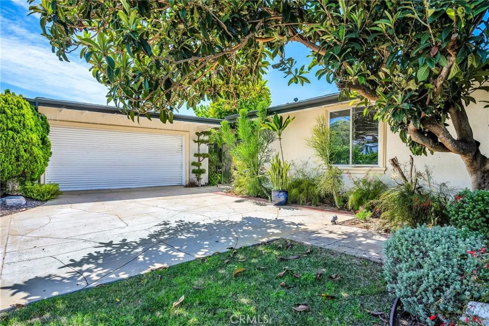 30327 Via Cambron Rancho Palos Verdes, CA 90275