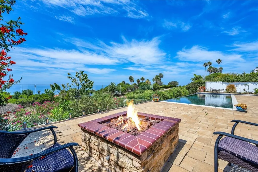 30327 Via Cambron Rancho Palos Verdes, CA 90275