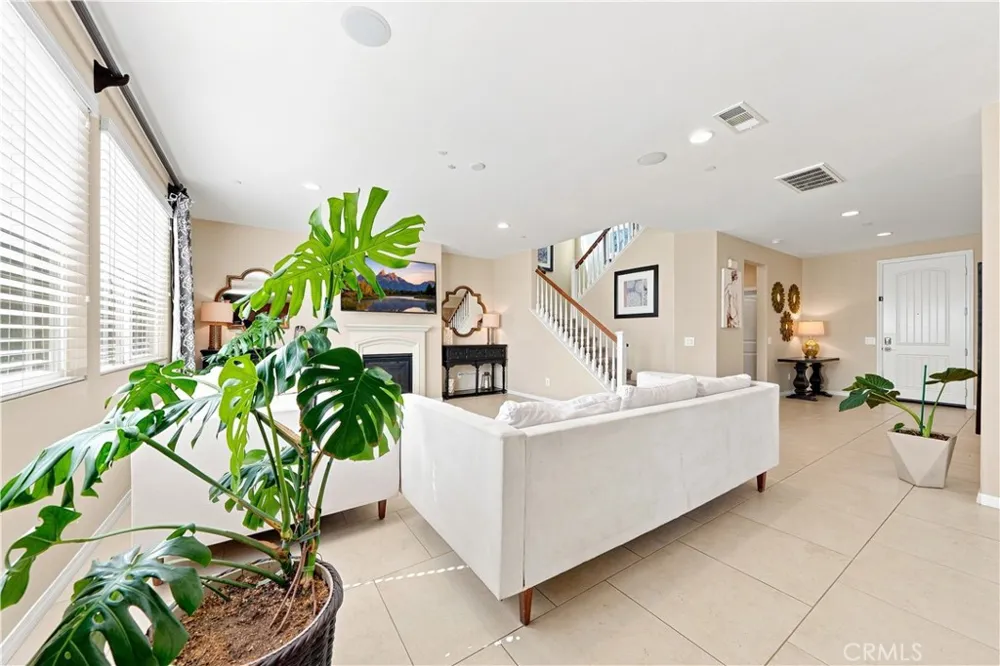 29081 Nectarine Menifee, CA 92584