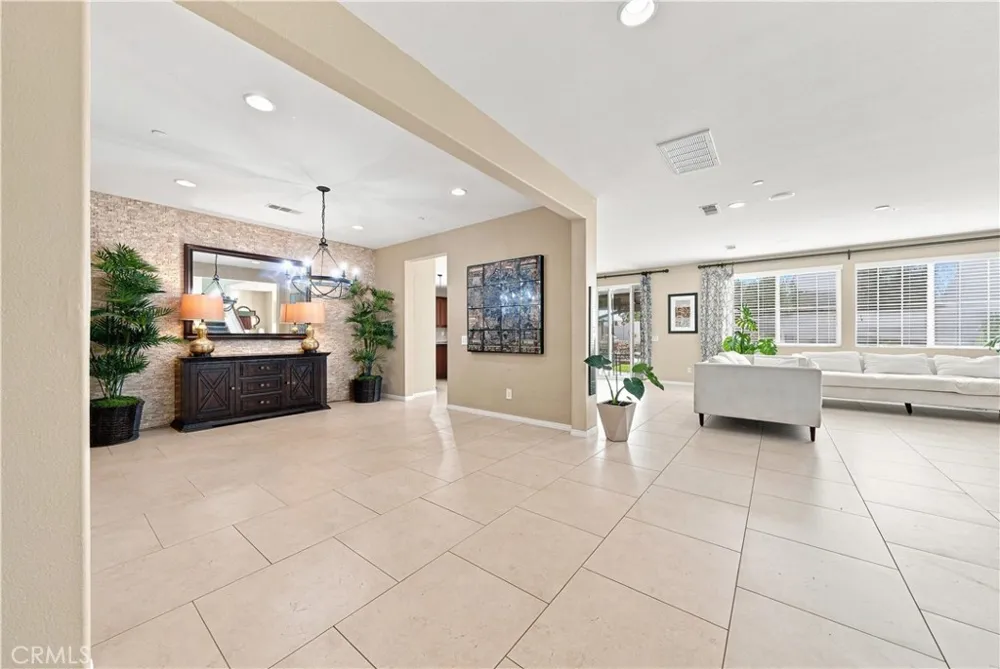 29081 Nectarine Menifee, CA 92584