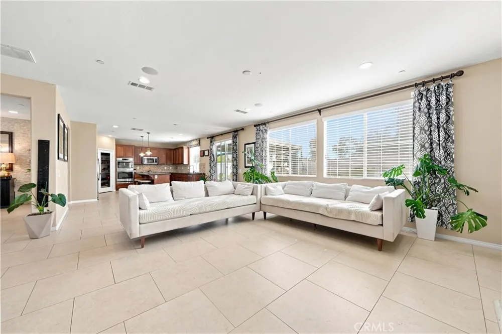 29081 Nectarine Menifee, CA 92584