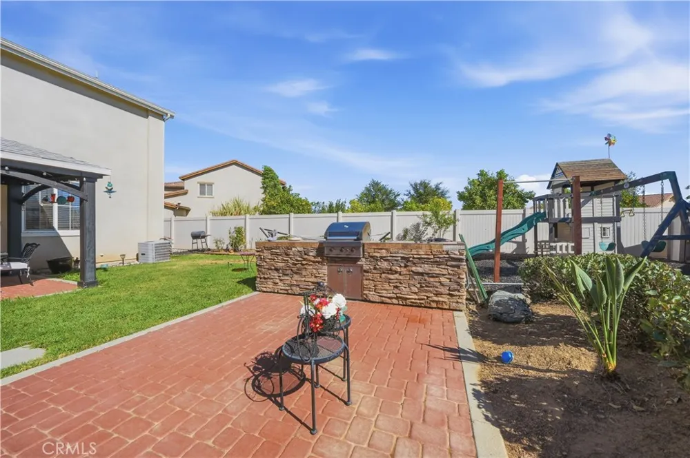 29081 Nectarine Menifee, CA 92584
