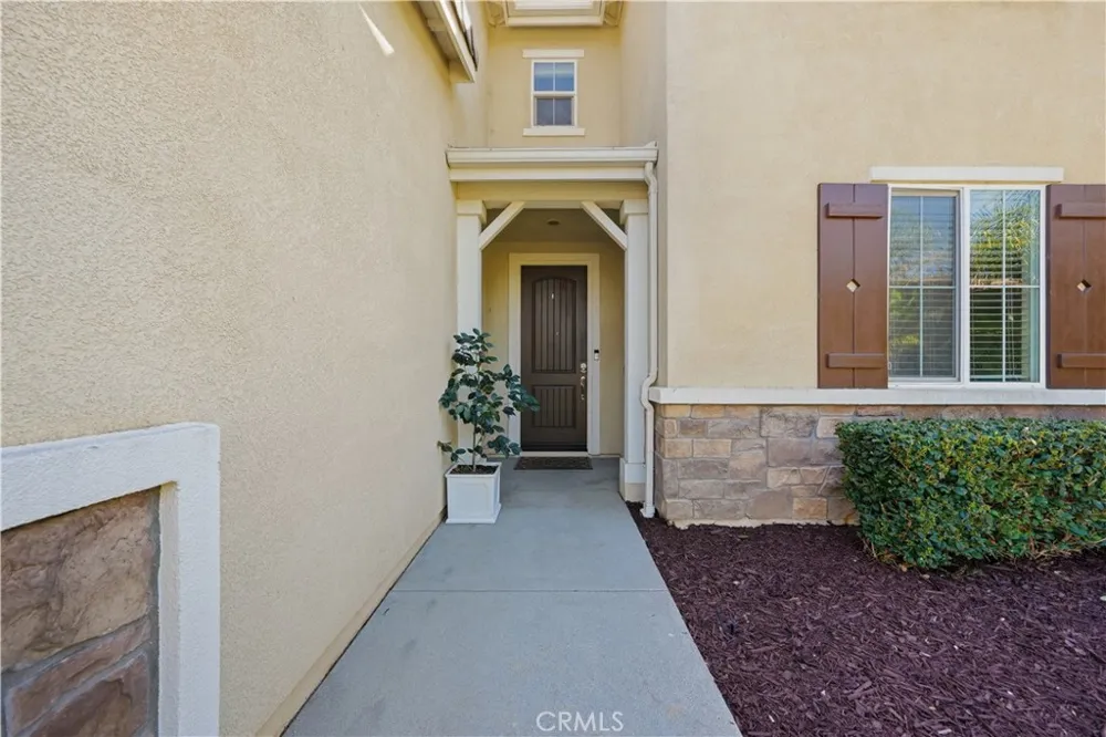 29081 Nectarine Menifee, CA 92584