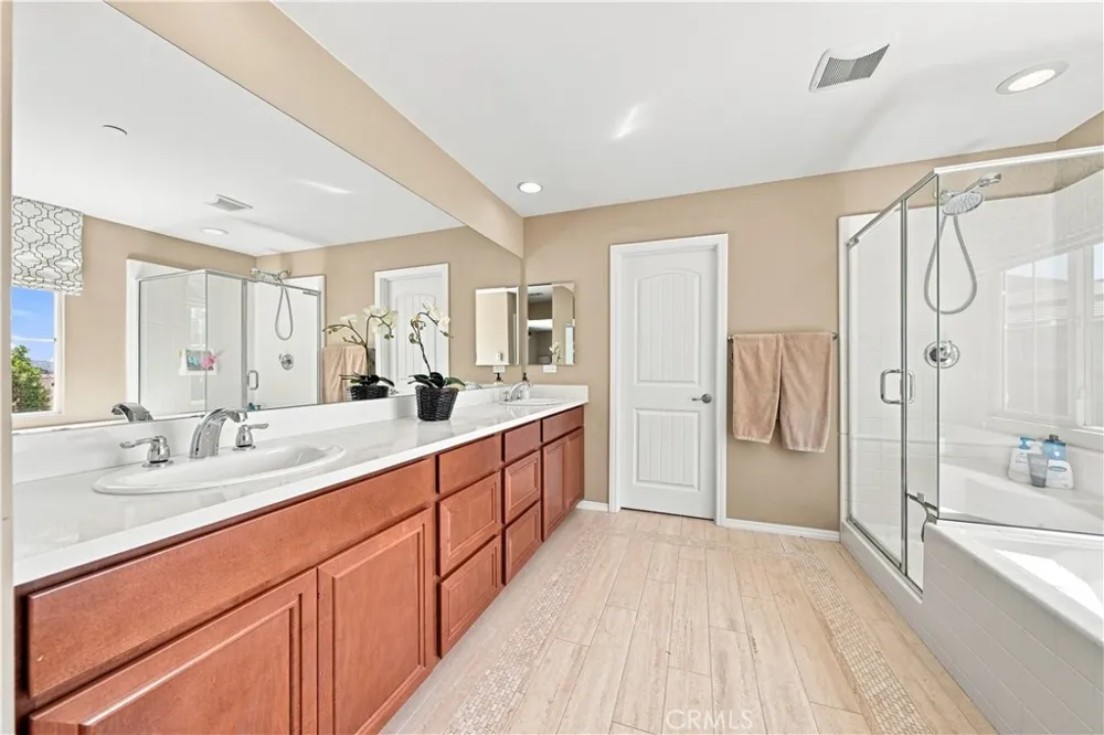 29081 Nectarine Menifee, CA 92584