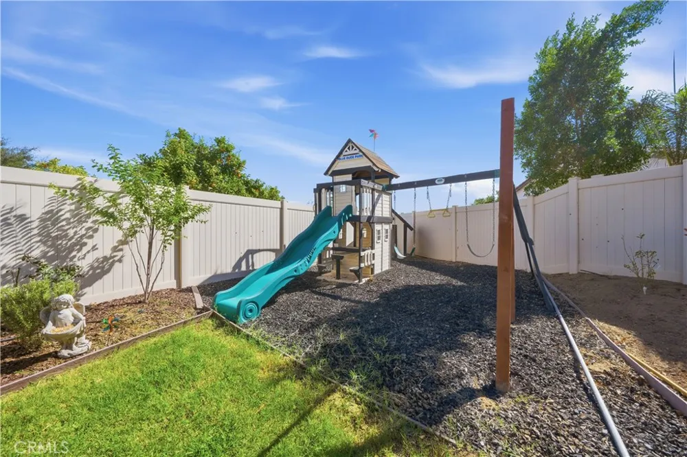 29081 Nectarine Menifee, CA 92584