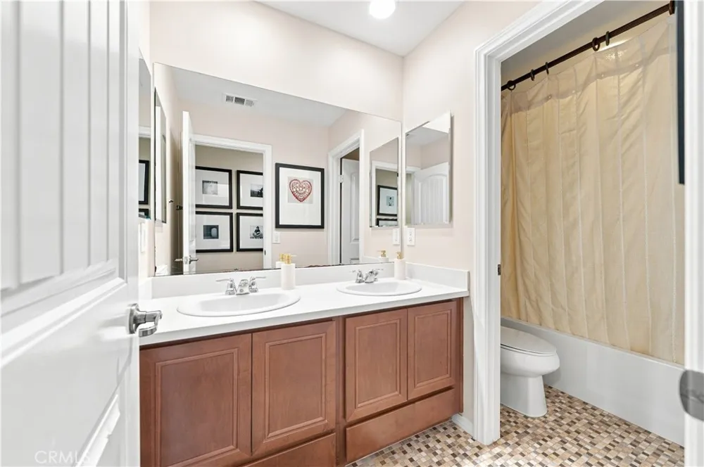 29081 Nectarine Menifee, CA 92584