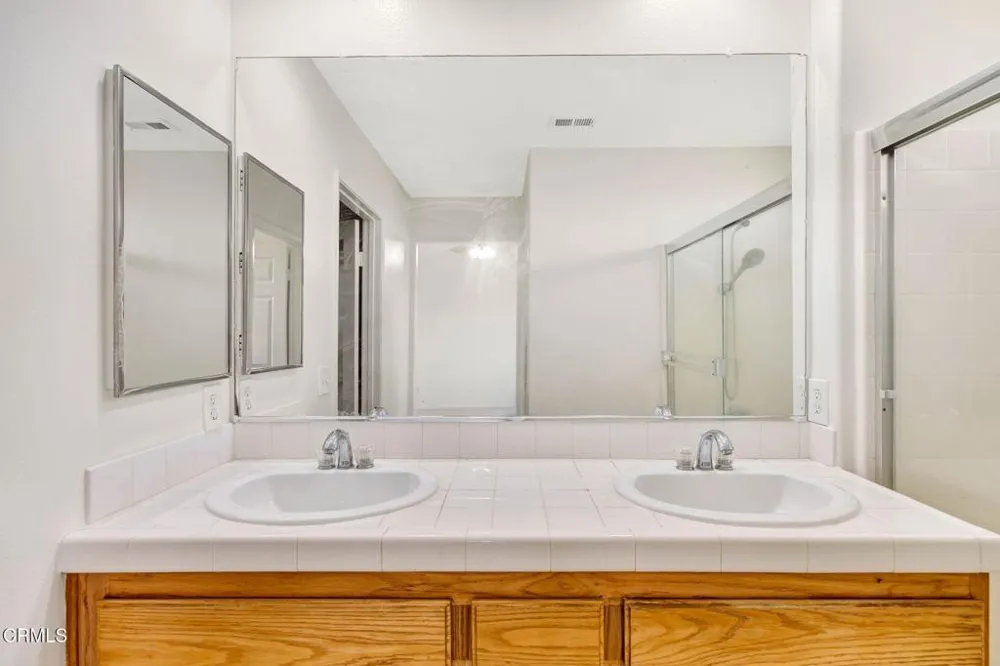 12343 Ralston Avenue Los Angeles, CA 91342